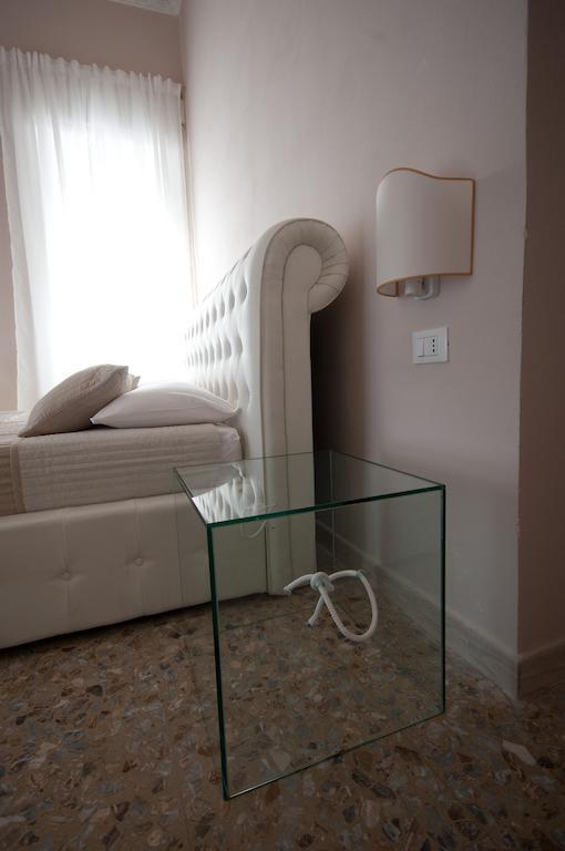 Suite Barocca Noto Rum bild